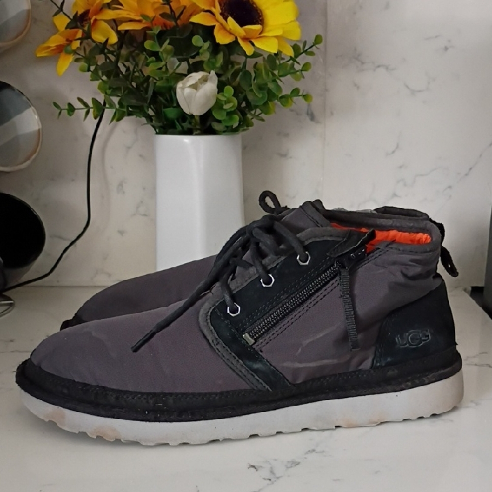 UGG Men's  Gray Casual Shoes